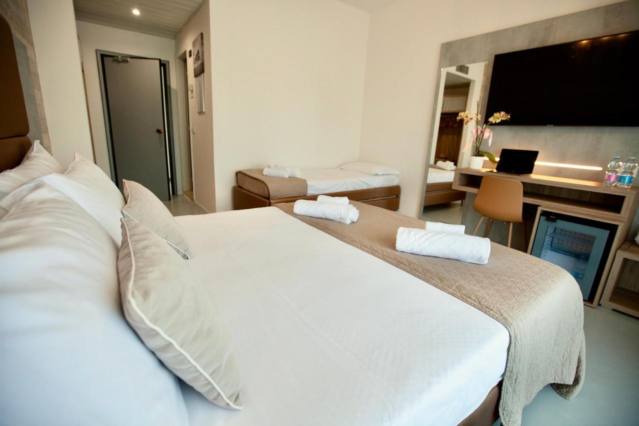 Hotel Maestri Riccione Buitenkant foto