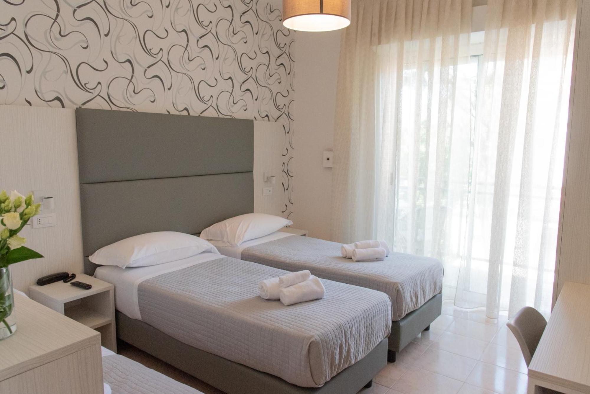 Hotel Maestri Riccione Buitenkant foto